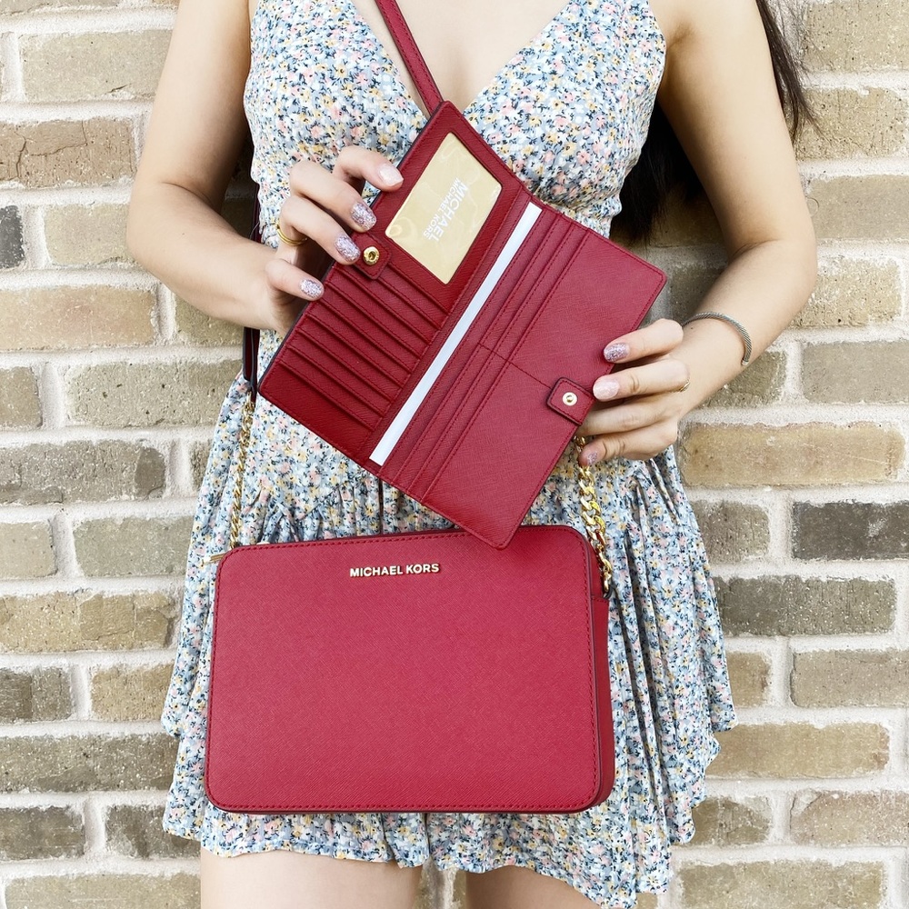 Bundle 👜💕-Michael Kors Rose Crossbody &Wallet - Picture 3 of 3